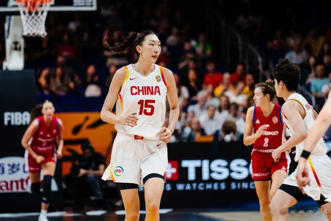 中国女篮vs捷克女篮恭喜中国女篮⛹️‍♀️张曼曼罗欣棫关键三分韩旭定海神针杨