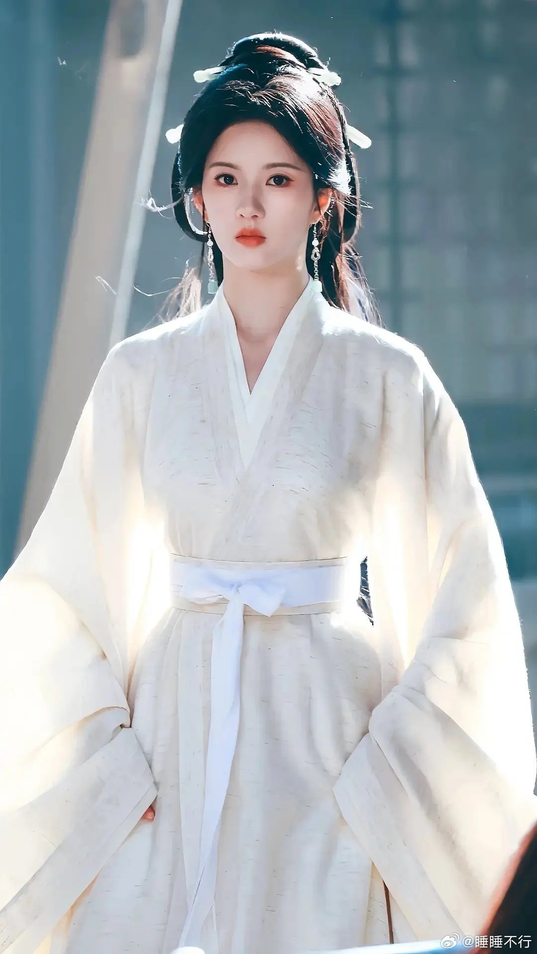 杨超越刘些宁谁才适合大荧幕？