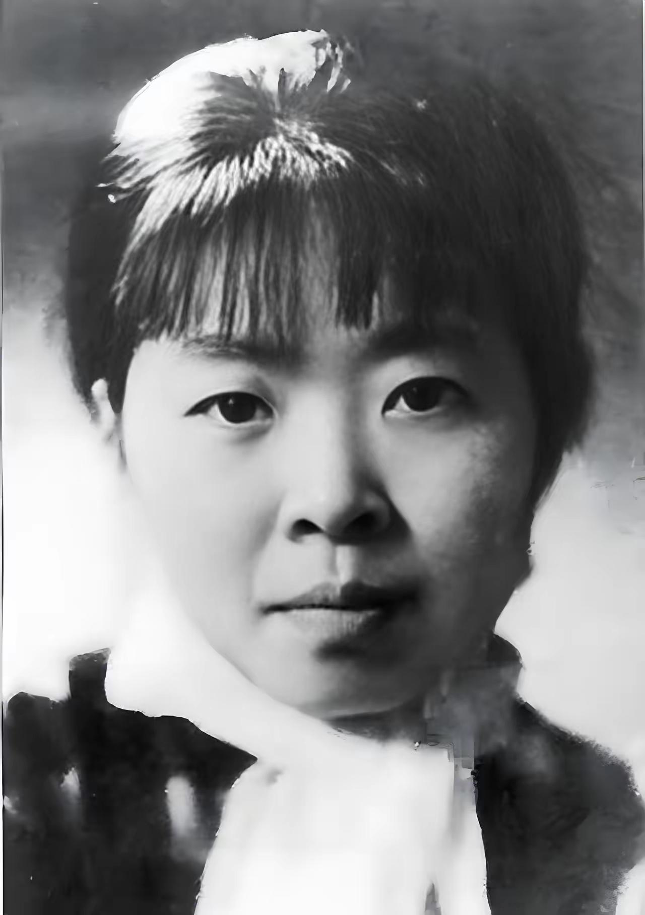 心理学家说：“一个女人，如果谈过10次恋爱，就会发现一个真相，真正优秀的男人，根