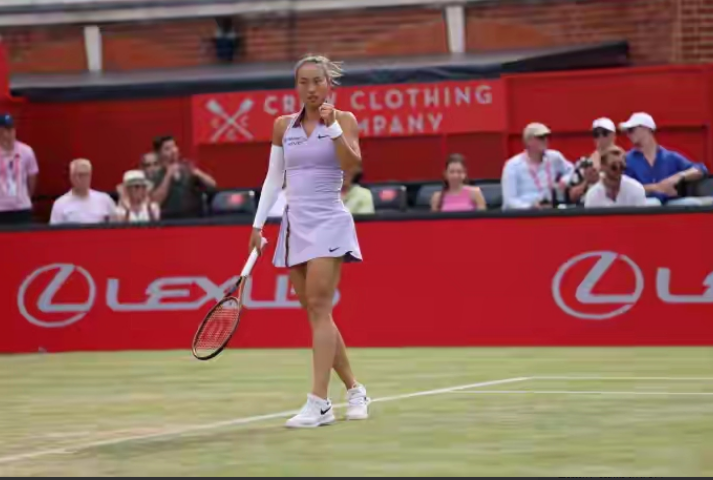 WTA500伦敦女王杯在北京时间14号凌晨结束的一场女