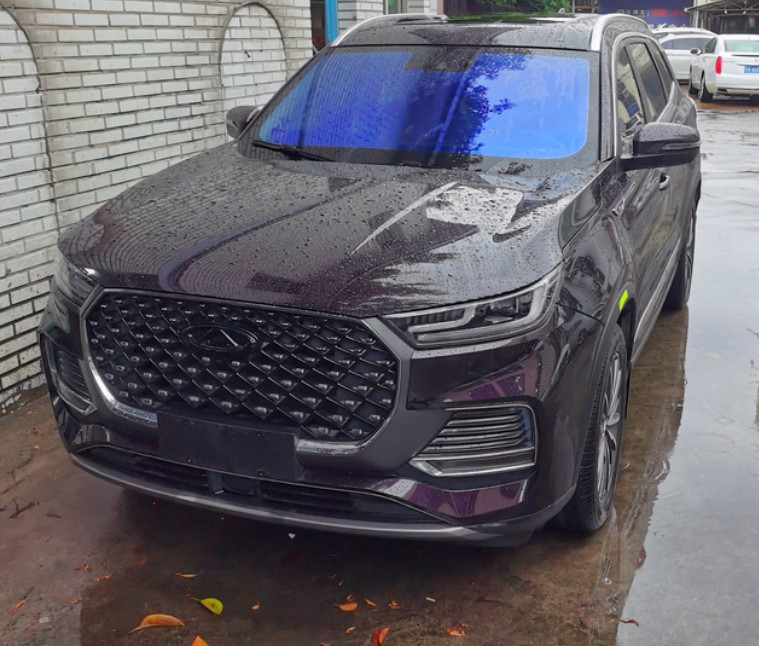 2022款瑞虎8plue二手车花了9万块买了一辆公里数2万以内的22款瑞虎8p