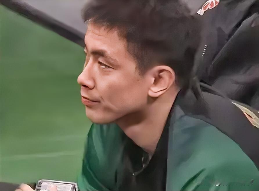 就在今天，传来了辽篮迎战青岛队的新消息，赵继伟复出，即将赛季首秀，李虎翼或顶替鄢