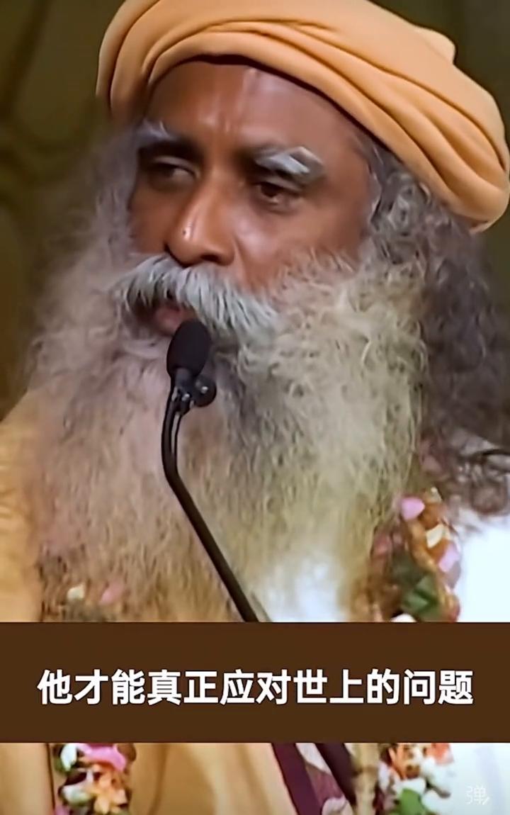 最负责任的生活方式就是带着玩乐之心生活。拉着脸行走于地球上是绝对不负责任的。玩