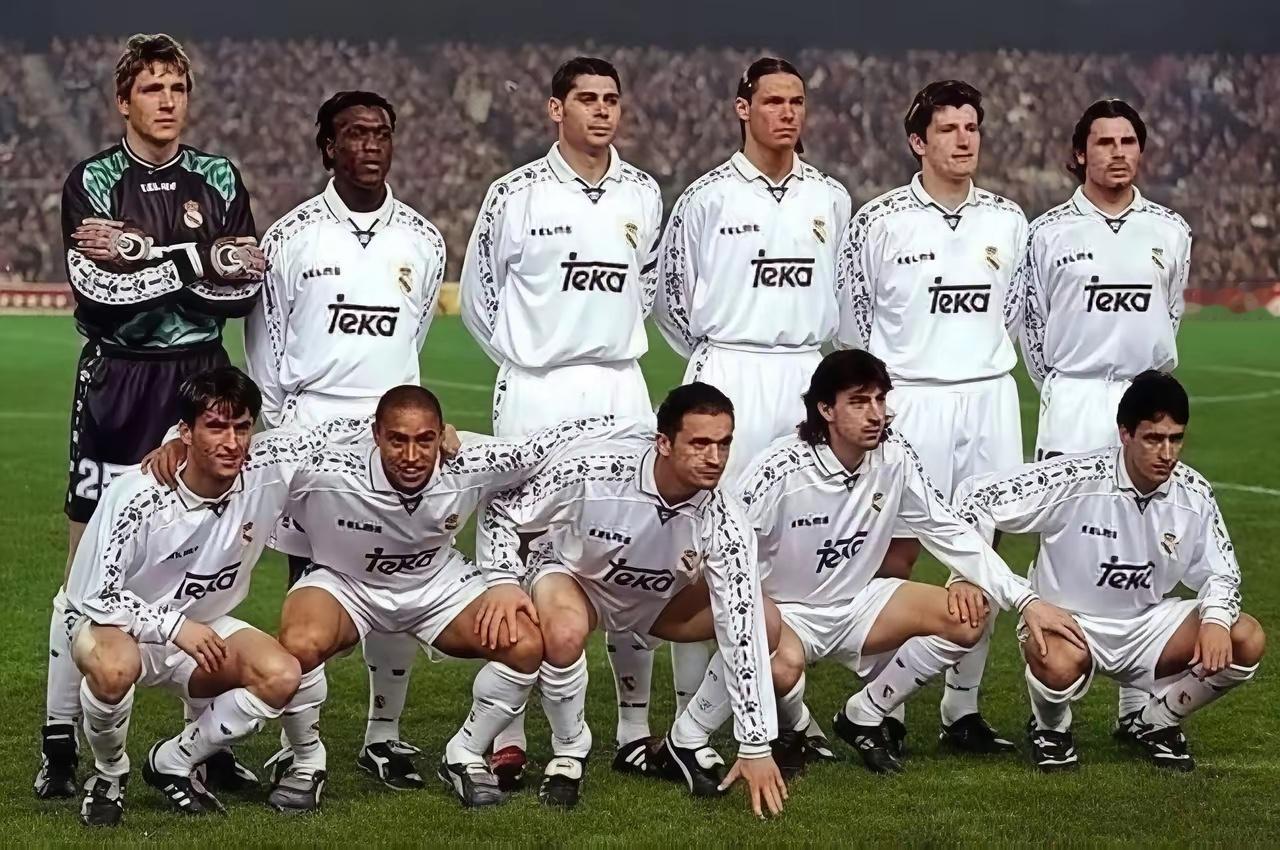 1996/1997赛季卡佩罗执教的皇家马德里队，老球迷都能认出几个人？