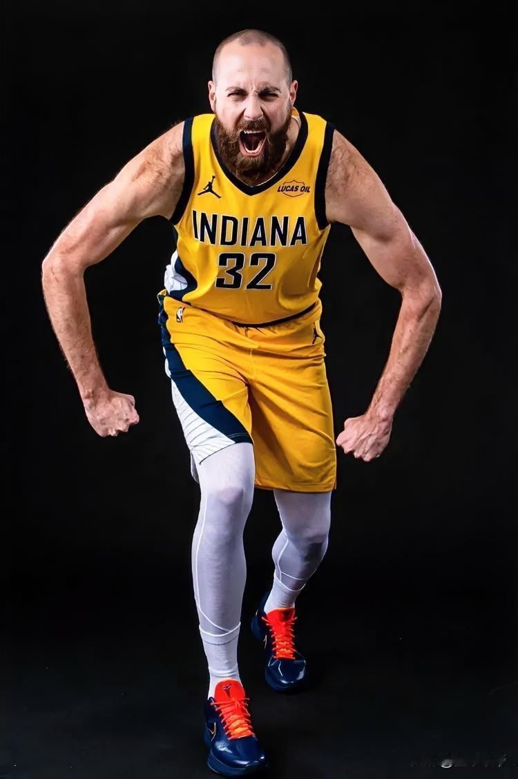 本来是湖人的呀，步行者中锋杰伊·赫夫成为目前联盟总盖帽王!目前NBA常规赛已