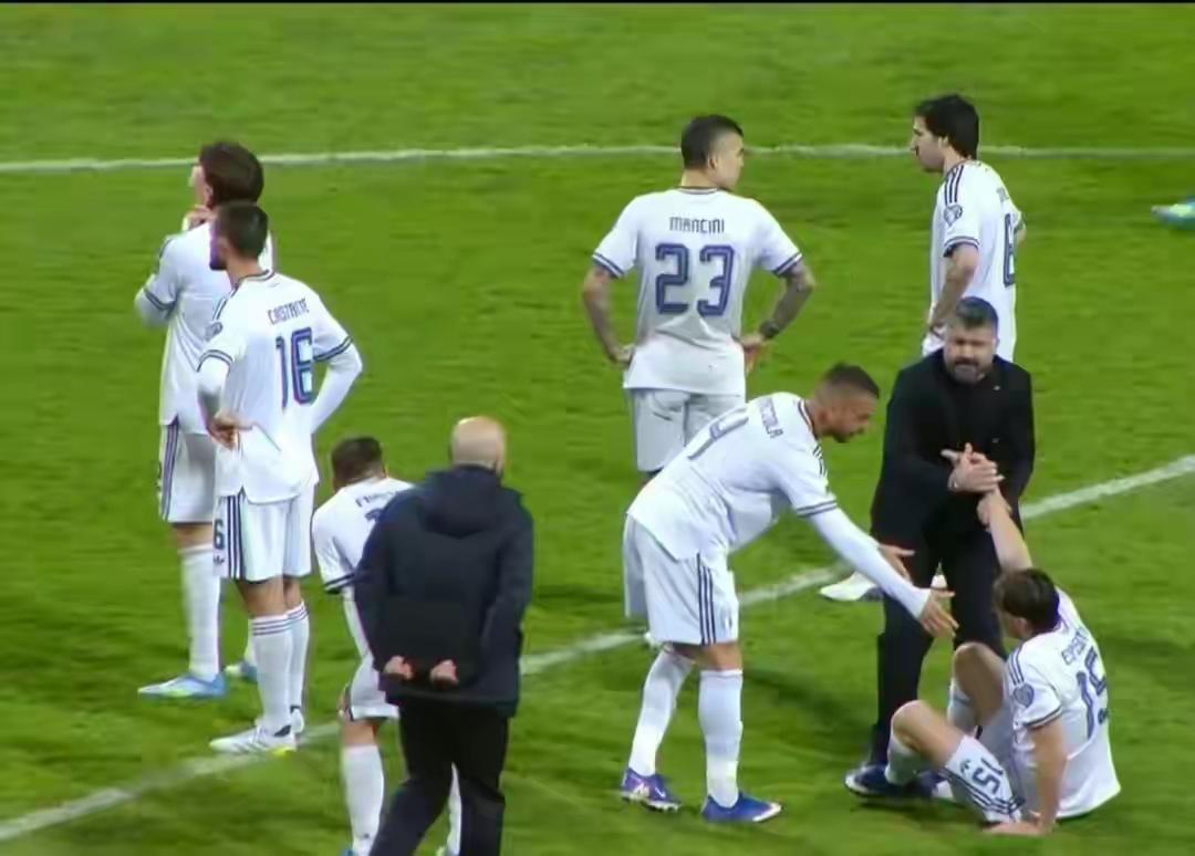 国际足联:说说最新的世预赛战果。瑞典: