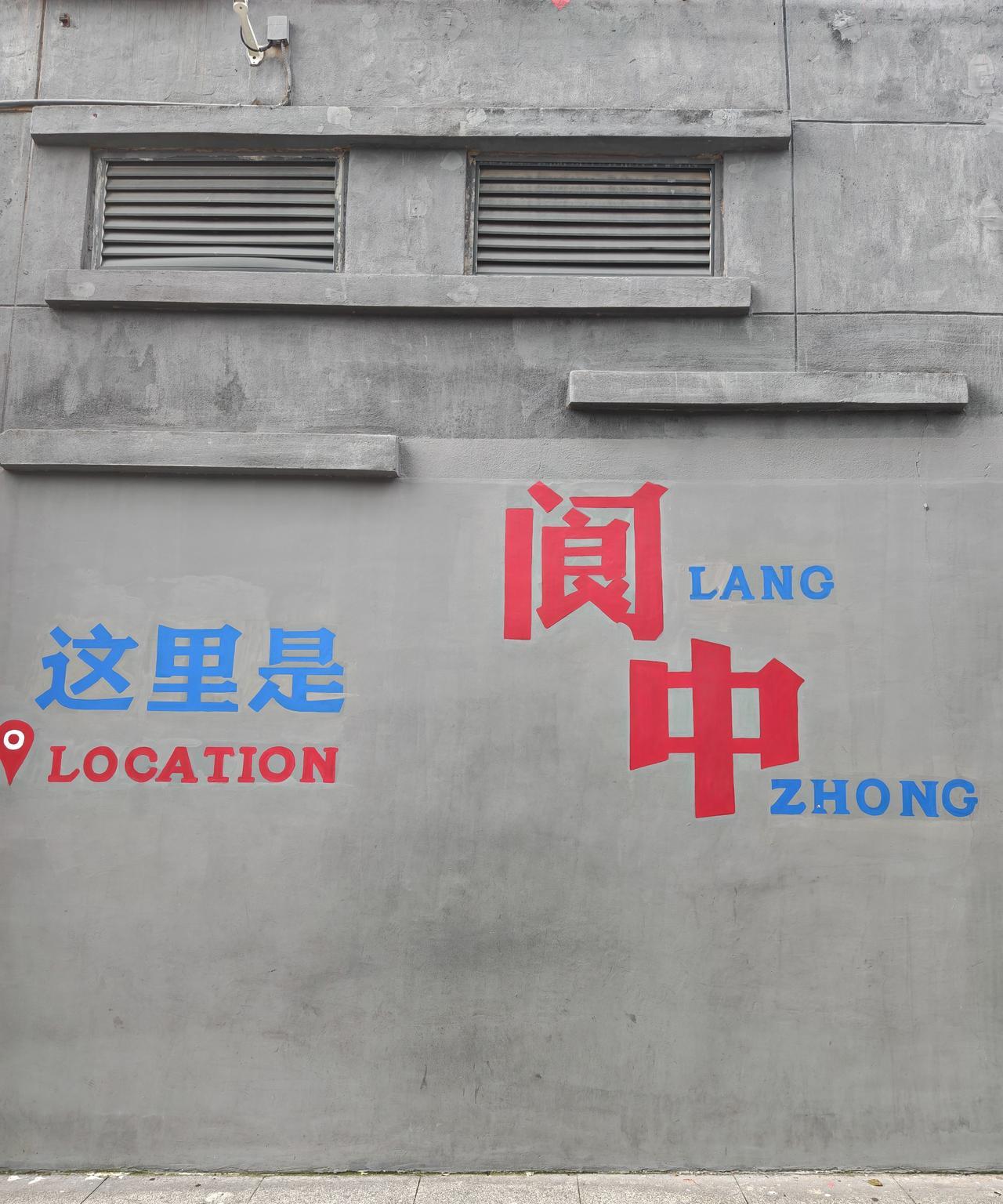 建议所有女生，都来一次一个人说走就走的旅行。我觉得在一个人的旅行中，不用迁就别