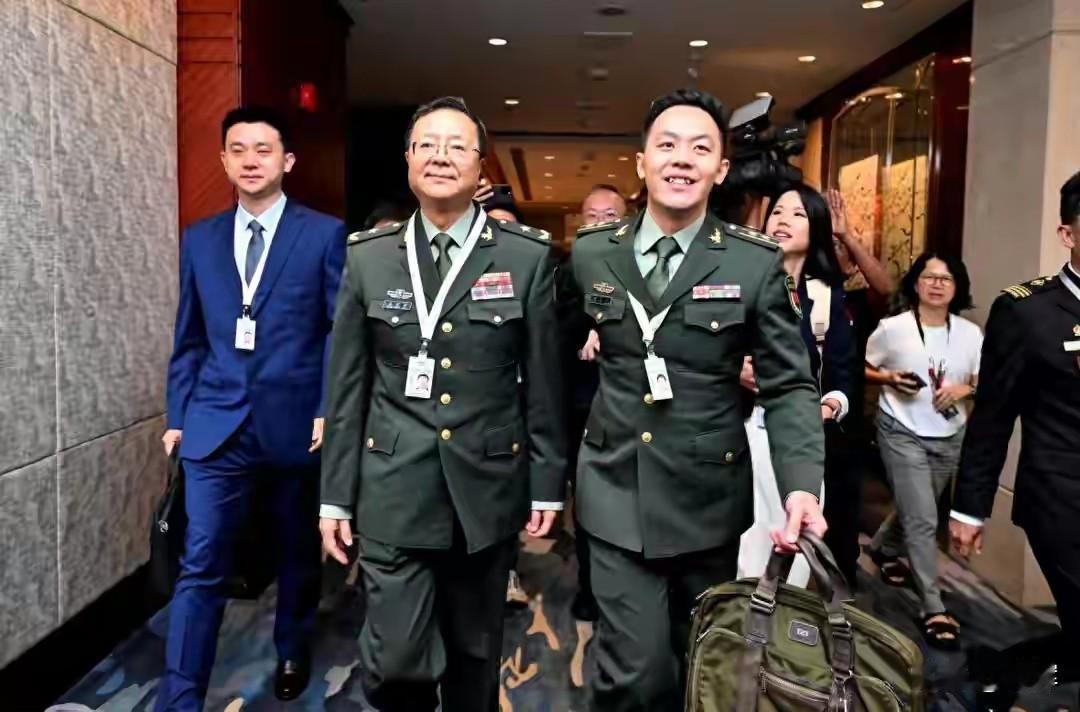 香会结束中方代表团回国，日菲防长却把“脸”丢在了新加坡5月31号当天晚上在新加