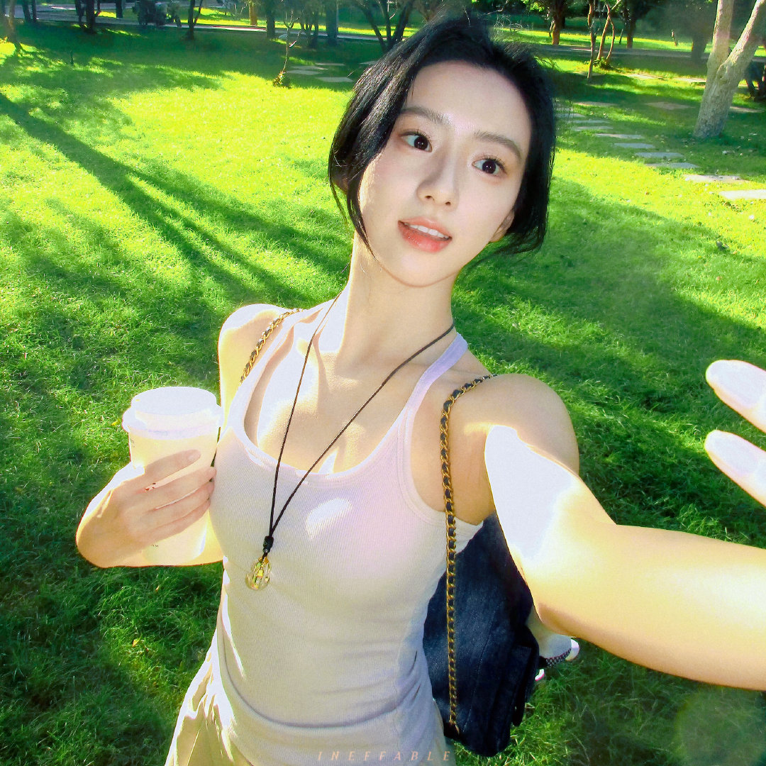 外面的世界阳光明媚⁺★#包上恩#​