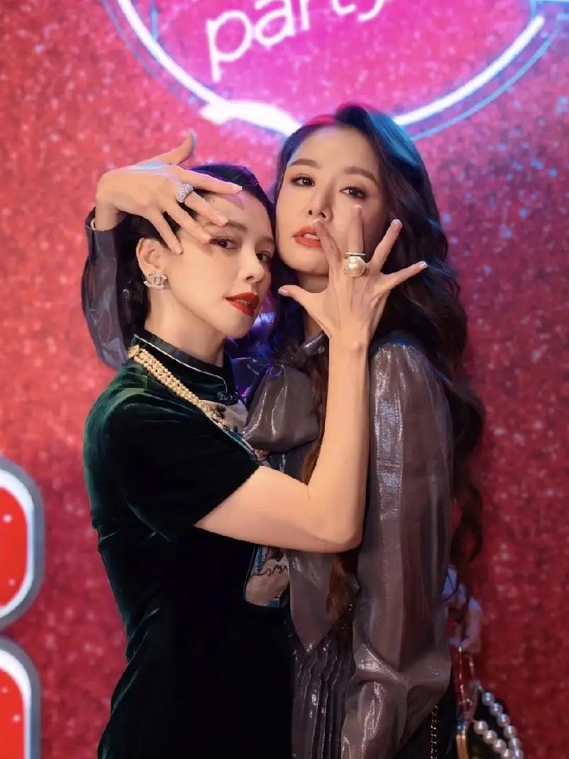 林心如的生日派对，可以和老公霍建华对唱，可以邀请闺蜜参加，也可以和大家吃蛋糕