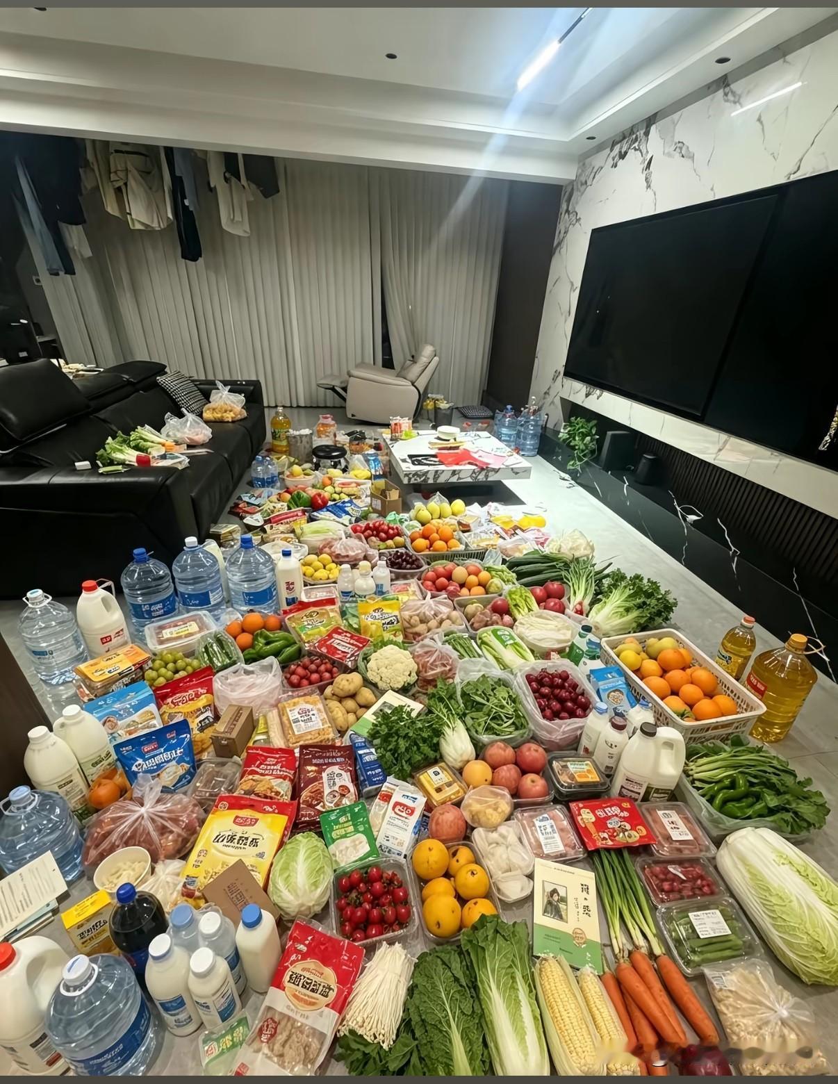 武汉做餐饮的老板们，如果发现最近点外卖的人越来越少，其实并不是因为这段时间武汉天