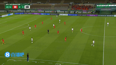 U23亚洲杯半决赛安东尼奥主动变阵，确实让越南有点懵圈，但国足不打防反改打传控效