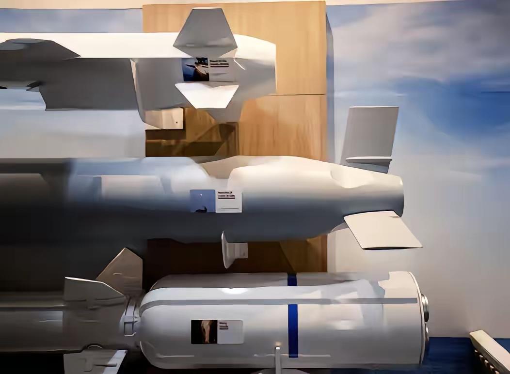 一颗螺栓，能看出俄军工的窘境吗？乌媒称在俄新型巡航导弹产品30残骸里，发现刻有J