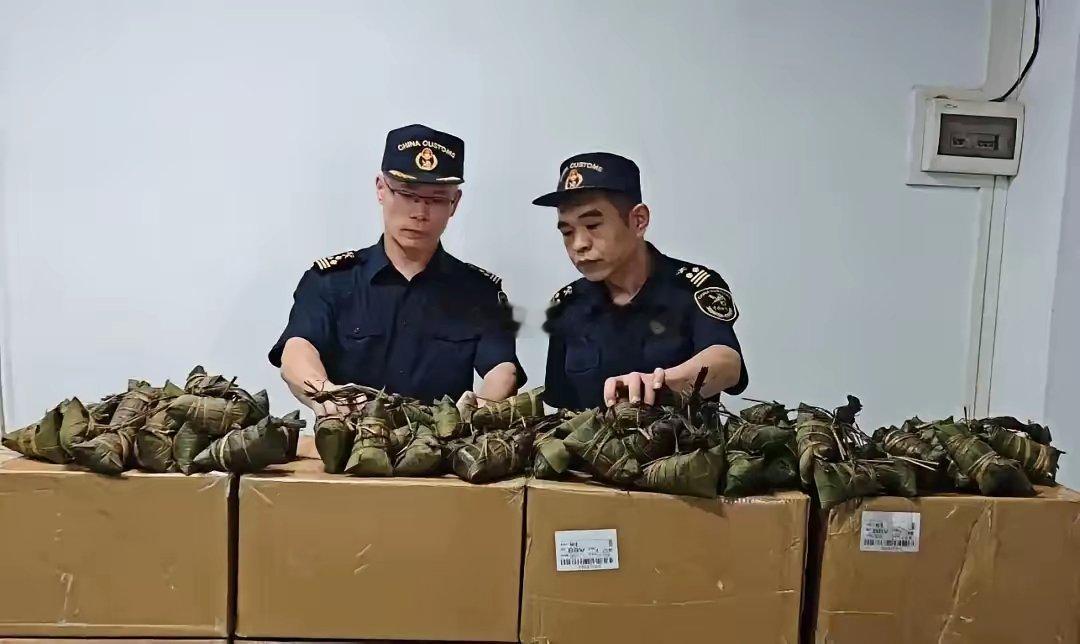 1.6吨粽子被海关拦下，不是小事儿，是真违规了。这事发生在6月中旬，清远海关查到