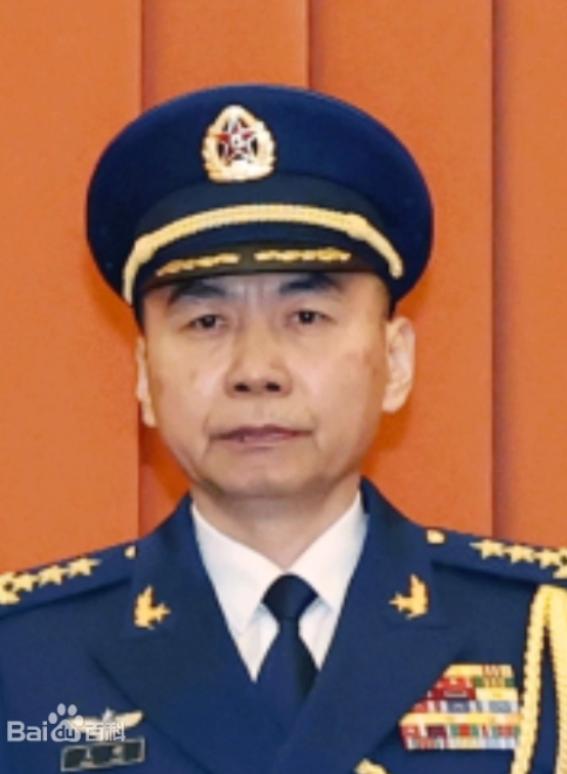 国家于日前做出重大人事部署。据央视新闻7月3日报道，王刚正式晋升上将军衔