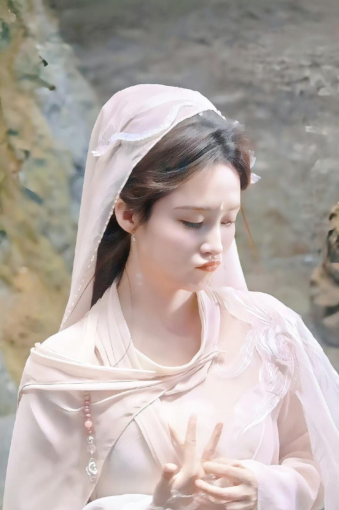 李沁怕不是仙女下凡吧？