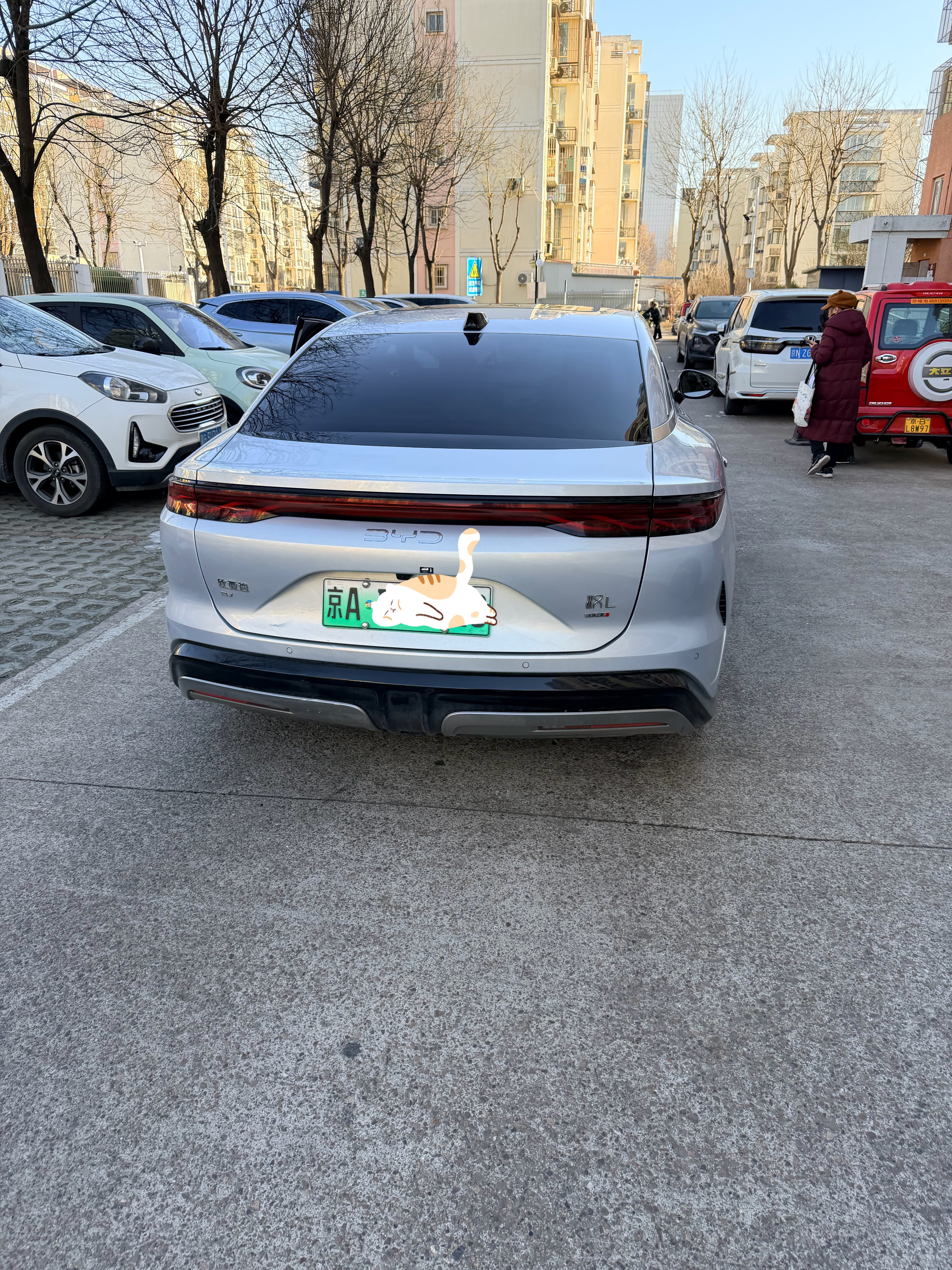 打车打到一台比亚迪汉L，底盘相比汉来说，真是舒服不少。冒个泡