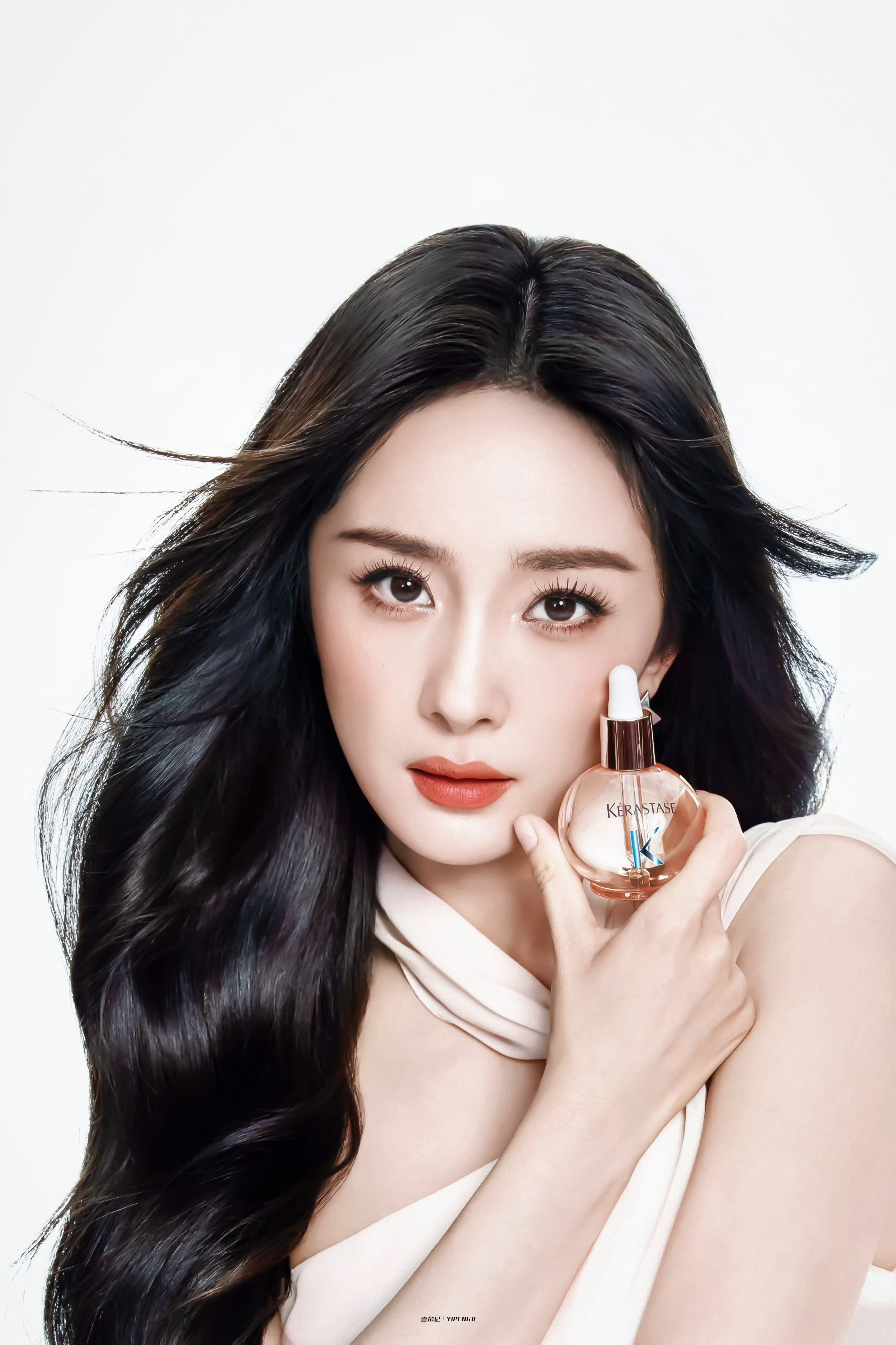 杨幂·𝙔𝙖𝙣𝙜𝙈𝙞[玫瑰]代言人最佳人选😘​​​