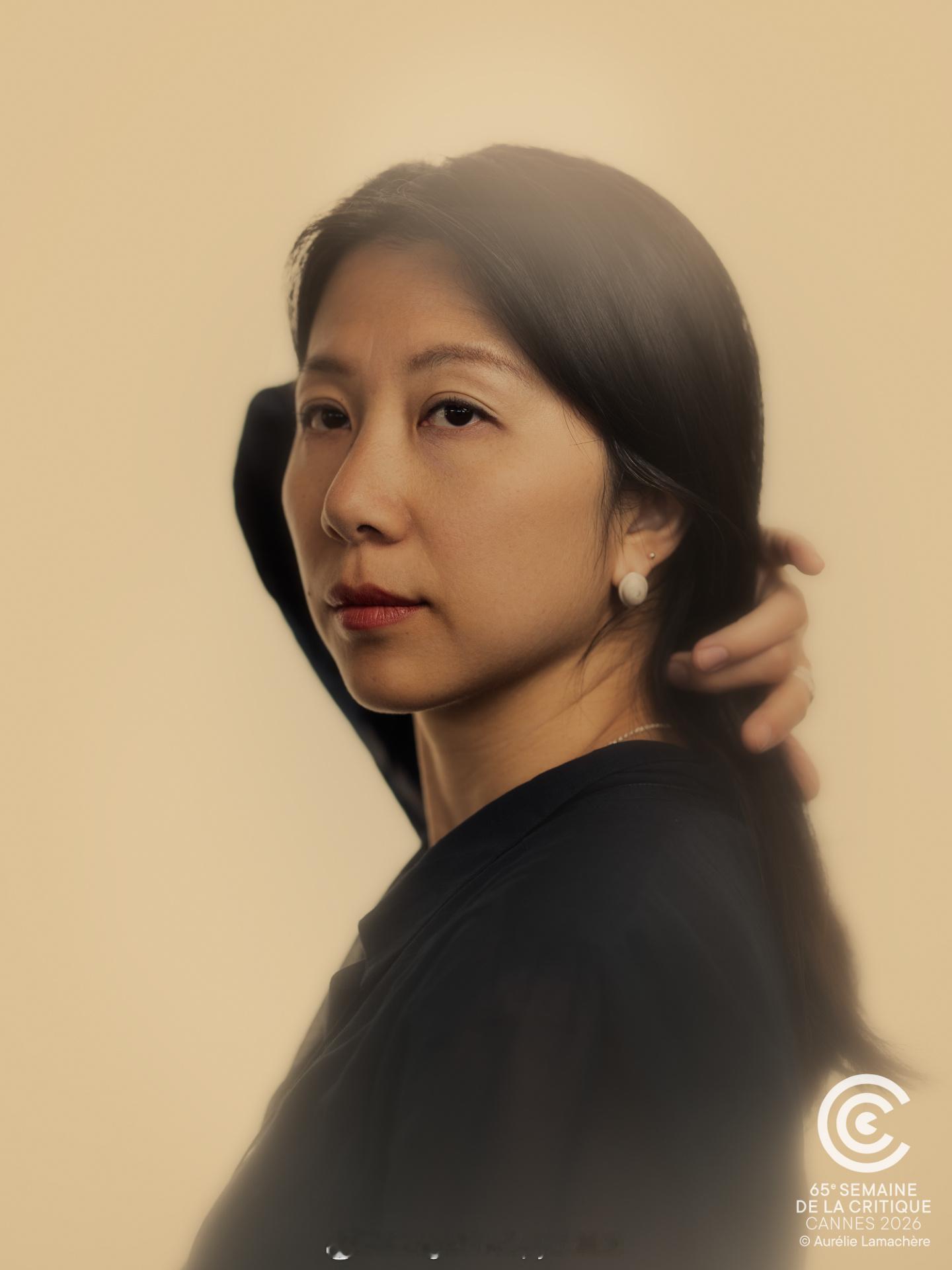 李庚希新片戛纳获奖《无名女孩》戛纳电影节官方写真📸！该片由邹静执导，李庚希、