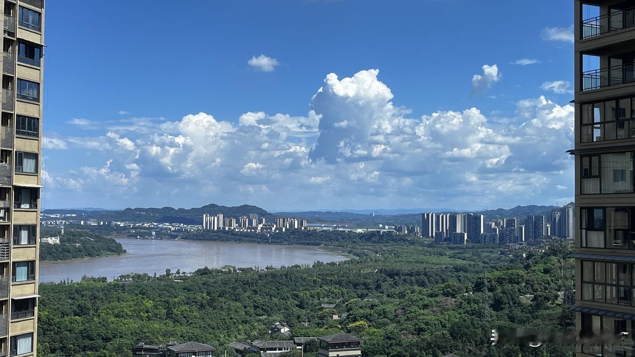 过去公积金，大多只能买房、还房贷才能提取。很多不打算买房的普通人，账户里一大笔钱