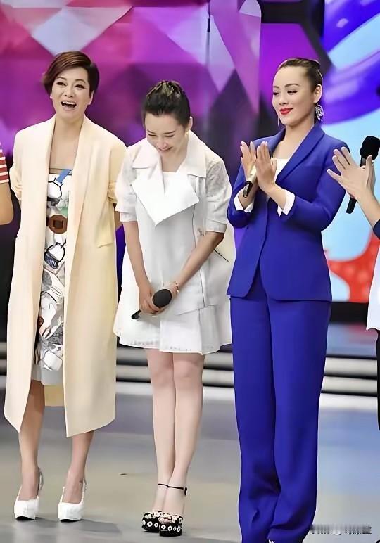 第一次知道为什么温柔是女人的一大武器许晴、毛阿敏、宁静三人同框我第一眼被吸引