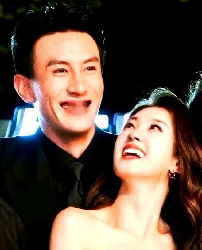 郭宇欣一句“你猜”，炸了全网。王凯沐火了，柯淳暖了，可大家盯着的，是那个最不可