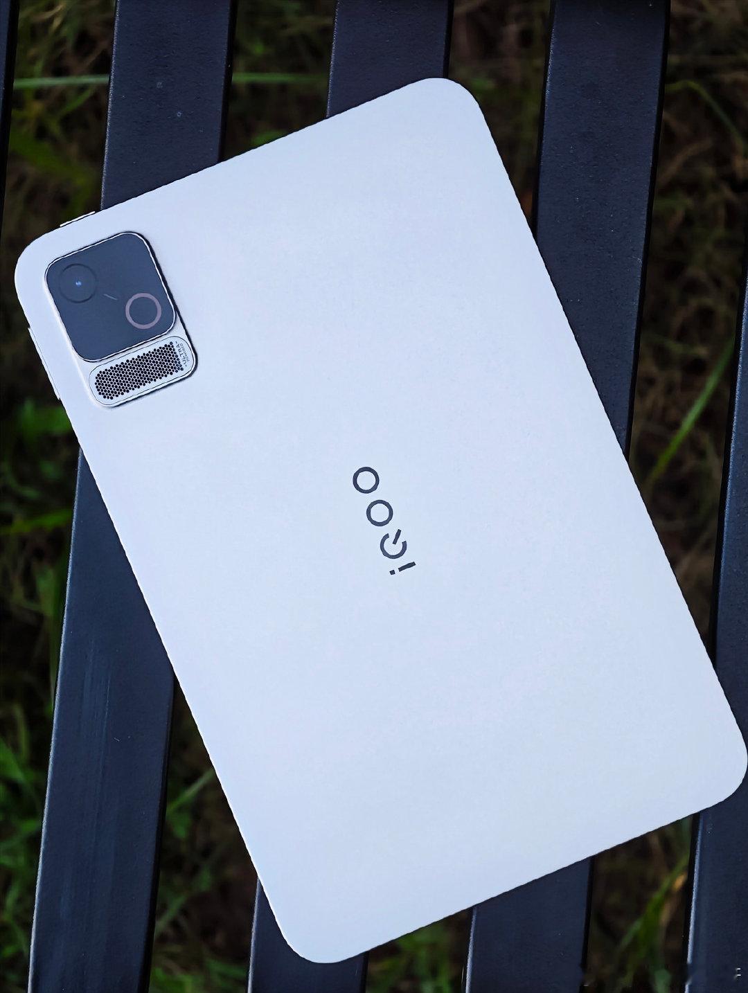 #iQOOPadUltra#以前总想要一个小平板拿来打游戏。iQOOPadultra满足了我的所有需