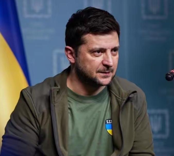 反客为主！泽连斯基经过这场俄乌冲突已经成长起来，不再那么的稚嫩，在面对美国等西