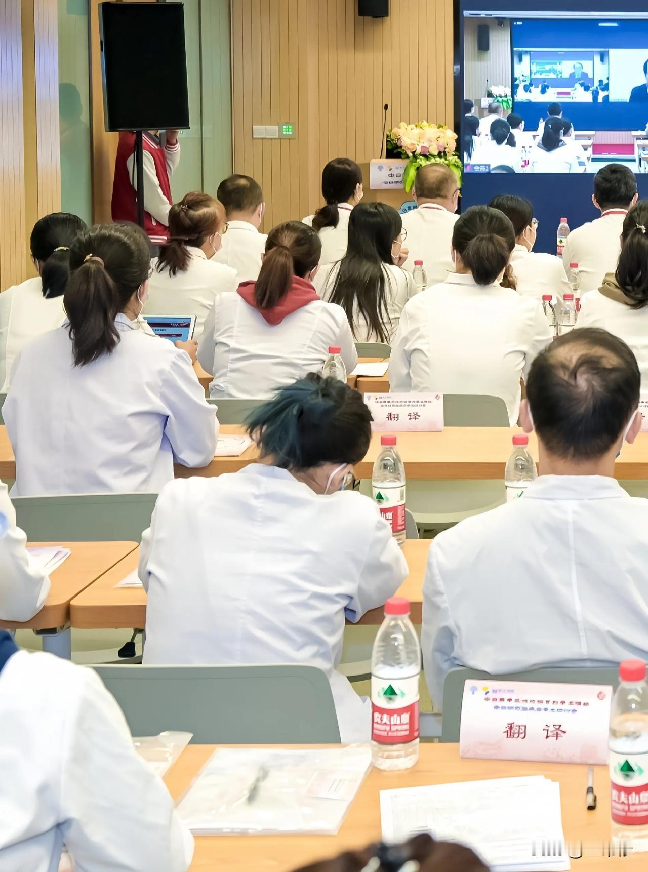 一起“董小姐事件”，为什么不由地方、而是国家卫健委亲自调查?董小姐事件发酵到