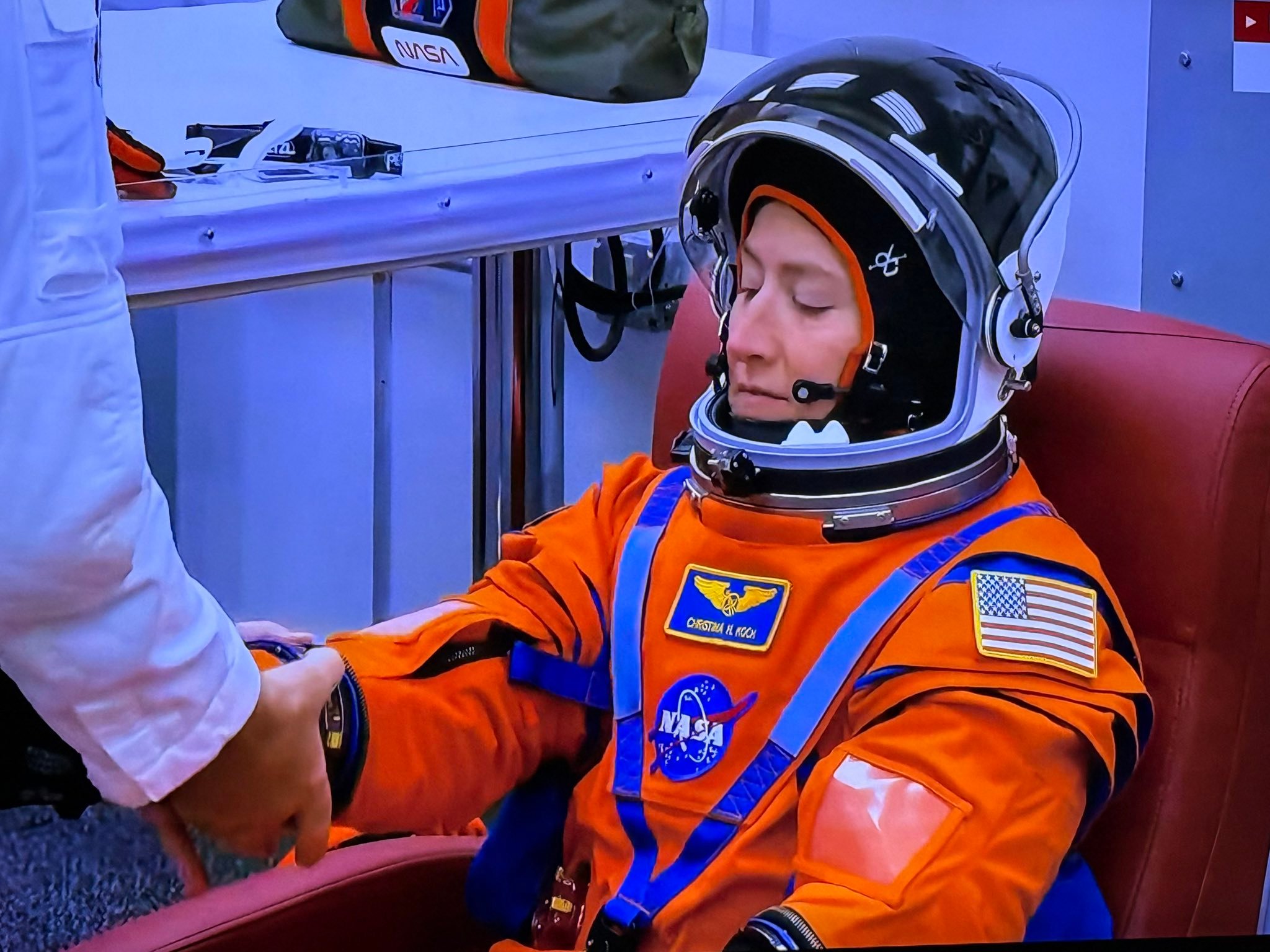 阿尔忒弥斯2号阿尔忒弥斯2号载人掠月4名宇航员里德·怀斯曼、维克多·格洛弗