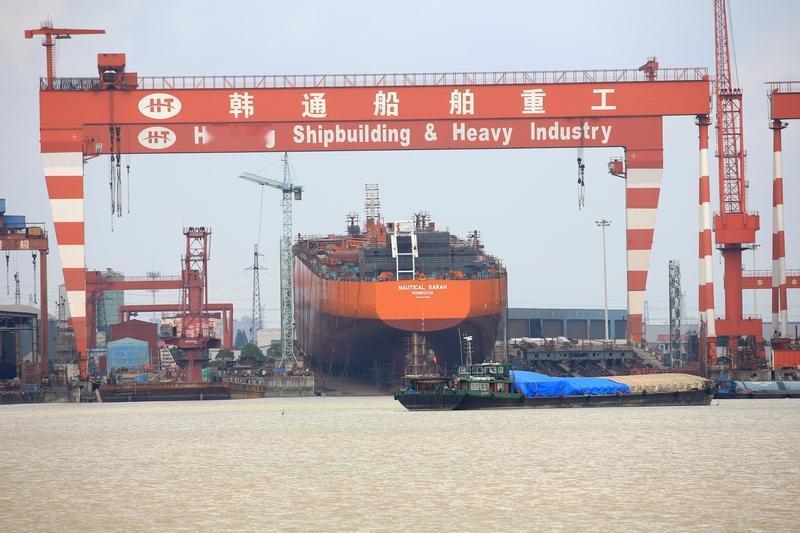 中国确实收购了一些德国重工企业，像曾经全球第一的德国机床厂瓦德里希科堡。它192