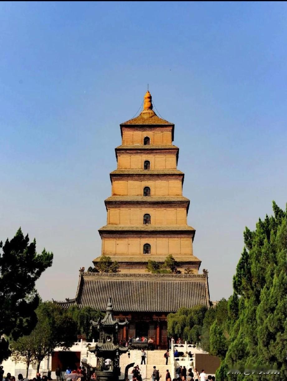 分享今日的感悟西安比杭州差20年？这是西安一个博主的邻居说的，她邻居是一个杭州