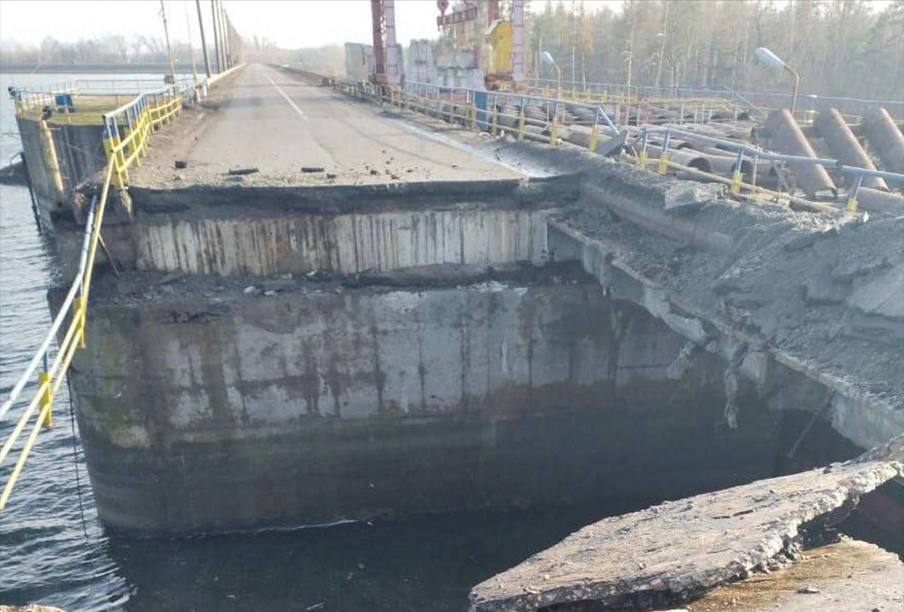 第二座大坝被拦腰炸断，乌军瞬间没了退路，基辅愤怒指责俄罗斯近日，顿涅茨克州普