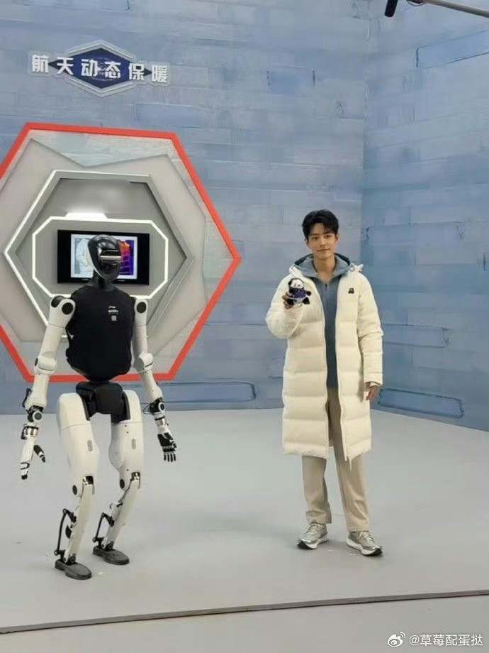 肖战高质量冬日暖男肖战冬日穿搭质感拉满，每一套都透着温柔氛围，把“高质量暖男”