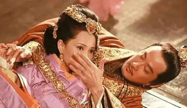 1131年，26岁的邢皇后为51岁金太宗生下1个儿子。金太宗大喜，特意赏赐两套绿