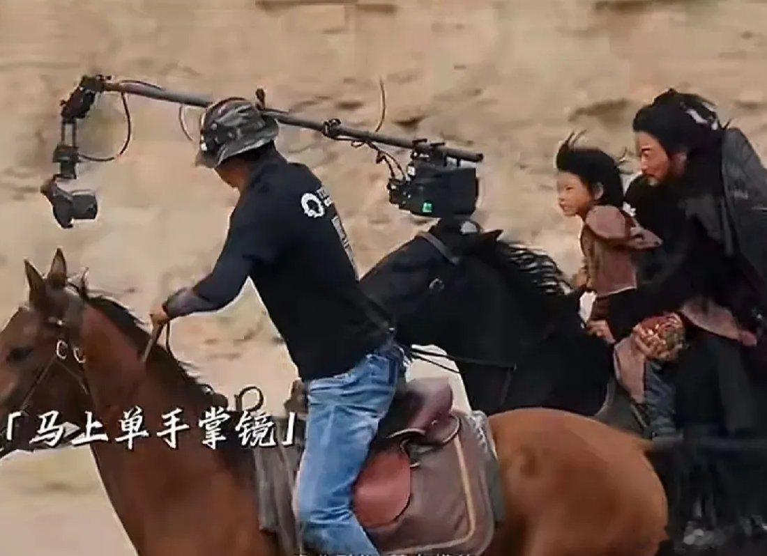 这才是《镖人》里最厉害的刀马！《镖人》拍摄视频曝光，只一眼，就知道最厉害的不是吴
