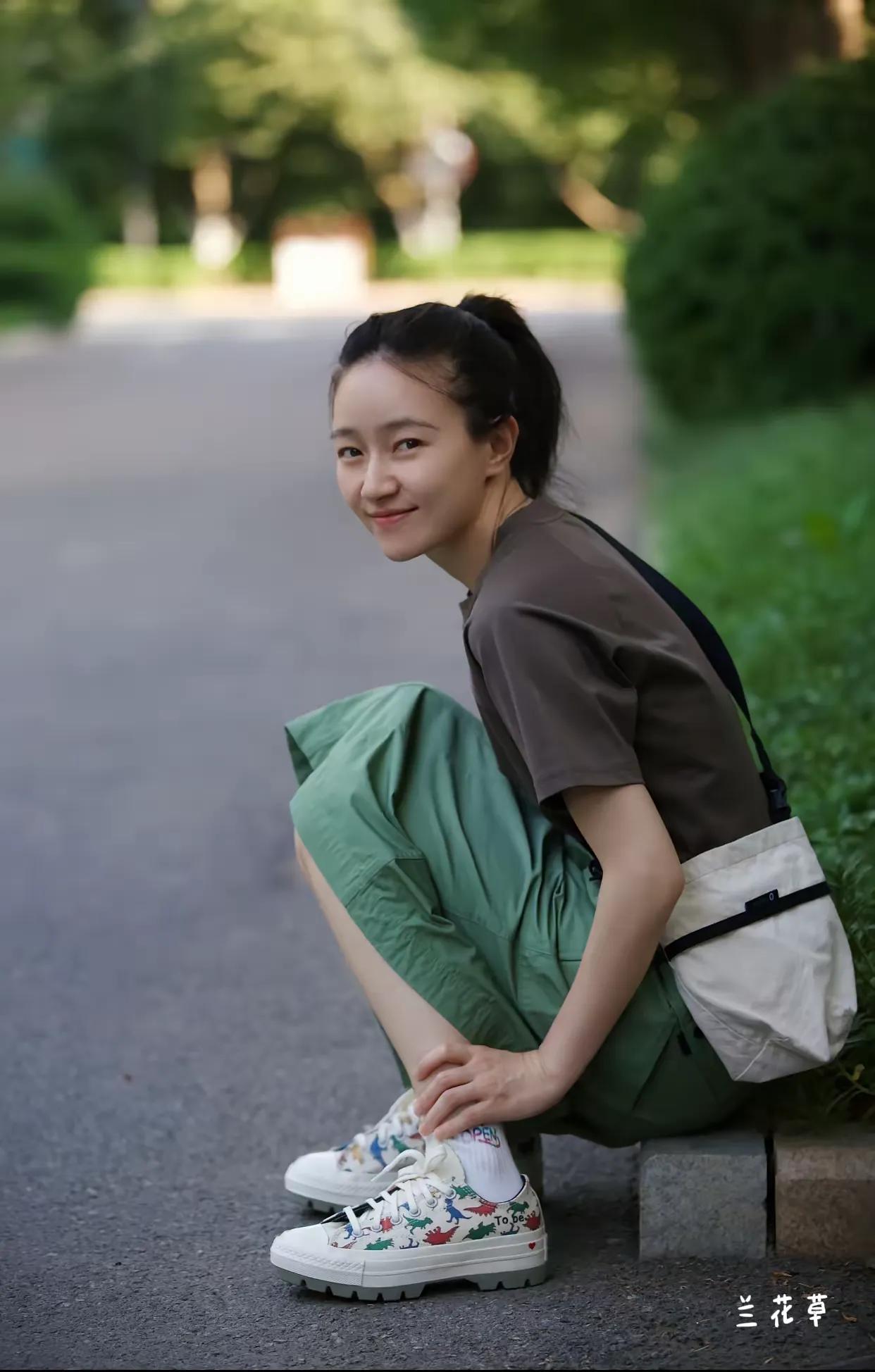 认识她吗？焦俊艳，美美的，令人舒服的。