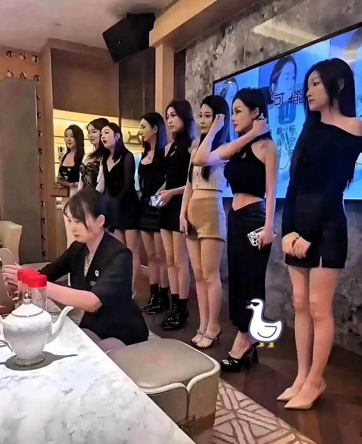 南北方夜场姑娘的区别，真的刷新我认知！南方夜场里全是25-35岁的已婚姐姐，