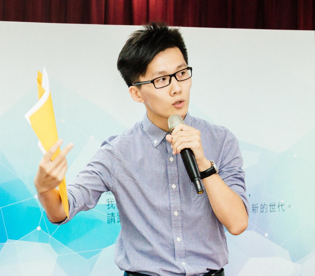 揭与萧敬严交锋往事，侯汉廷忍不住飙粗口国民党前发言人萧敬严日前宣布投入新北市议