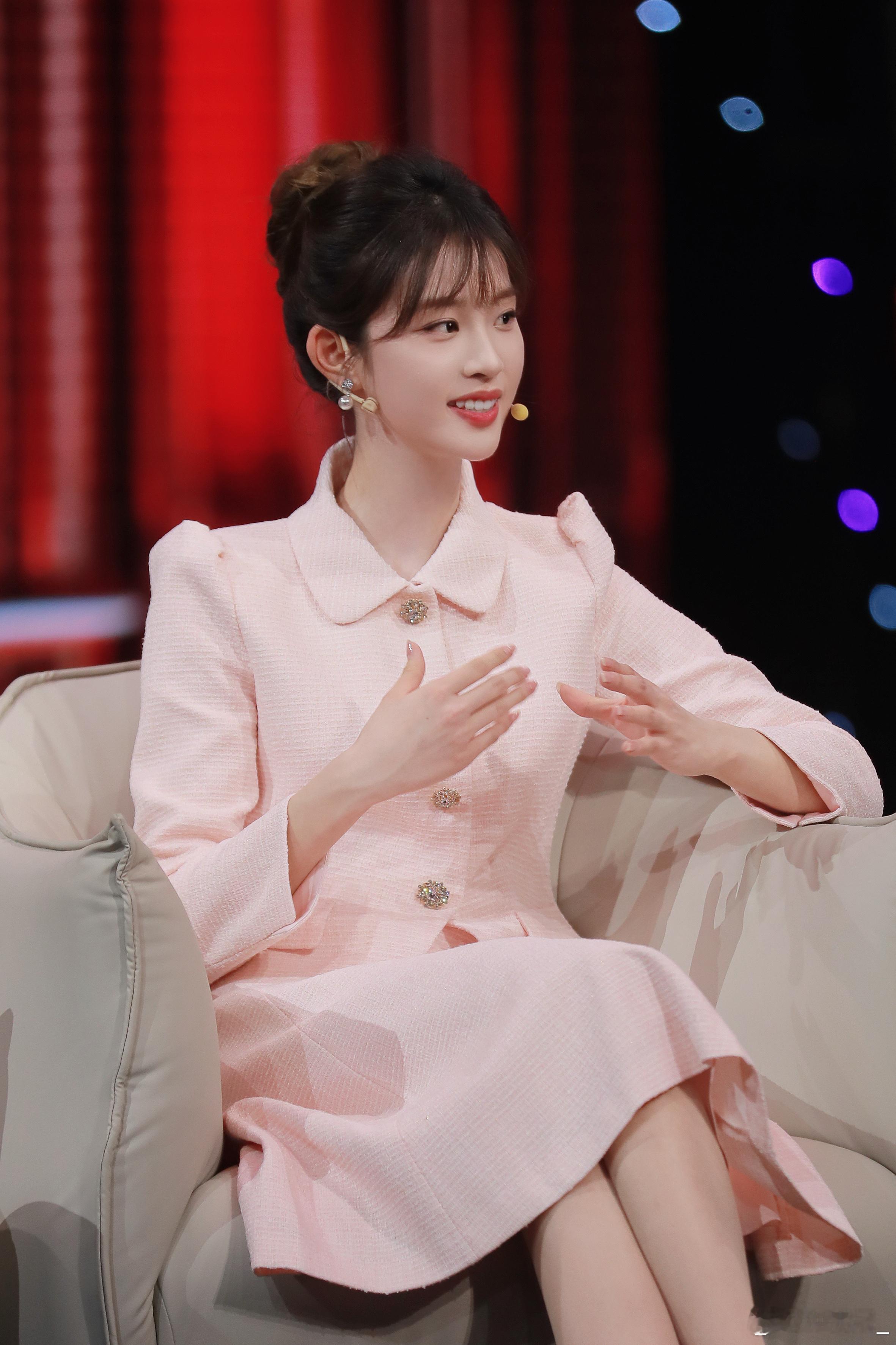 大剧看总台，剧说很好看！关注今晚22:16，CCTV-8《剧说很好看》，走进看得