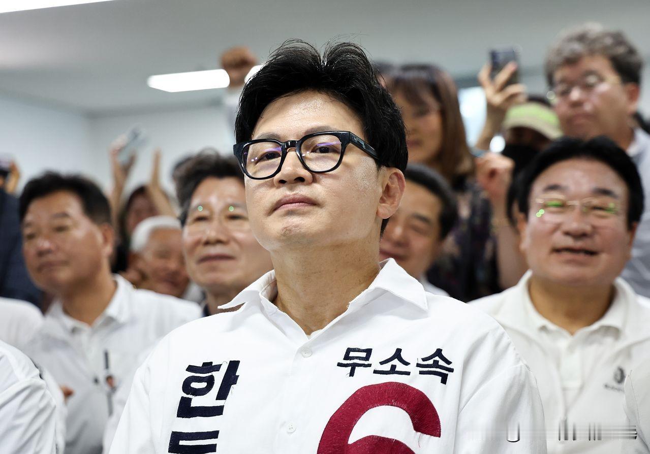韩国釜山北区甲国会议员补选落下帷幕，无党派参选的韩东勋上演选举逆转好戏，以42.