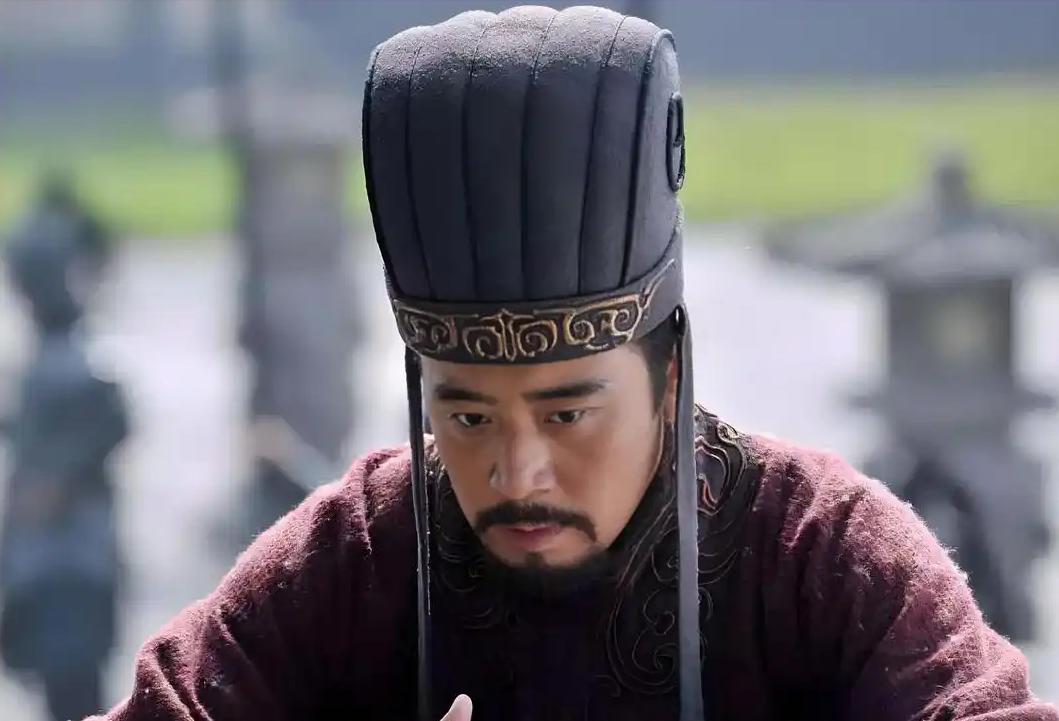 什么是推恩令呢？推恩令之前，你是河北王，你死了之后，你的嫡长子还是河北王。推恩令