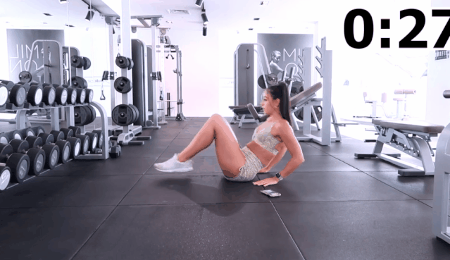 谁的健身之路是从练腹开始的？我就是！大概是12年前吧，偶尔从QQ空间里刷到KE