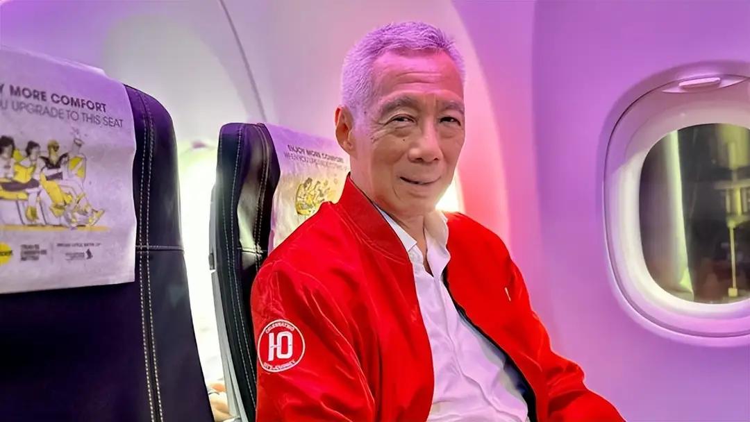 李显龙五天的中国之行刚结束，他回国就说了一句让很多人为之动容的话五天四夜的行