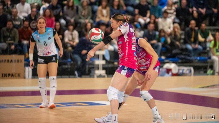 朱婷、庄宇珊之意甲：深处舆论旋涡的诺瓦拉战胜瓦莱福利亚意媒：托洛克再次势不可