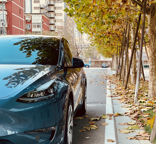 电车车主都有这种感觉吗昨天发现同事开着一台阿维塔11，就交流了一下电车使用心得