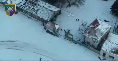 图文：俄军事博客为虚报战功而进行的插旗行动导致大量俄军白白送命或者被俘这很好