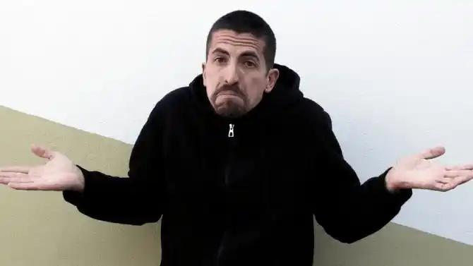 美国议员发现，未来英语可能会变成古怪的“中国方言”。中式英文正在扭曲甚至淹没英文