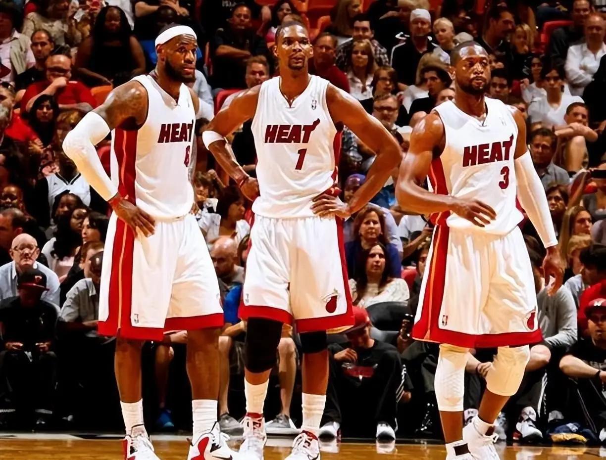 热火队名宿波什在播客中谈到詹姆斯回到骑士后，热火依然有希望争夺总冠军的。但毁于伤