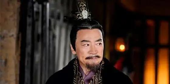 霍光如果想要自己的女儿为皇后，当初为什么不阻止许平君做皇后？让霍成君当皇后这事儿